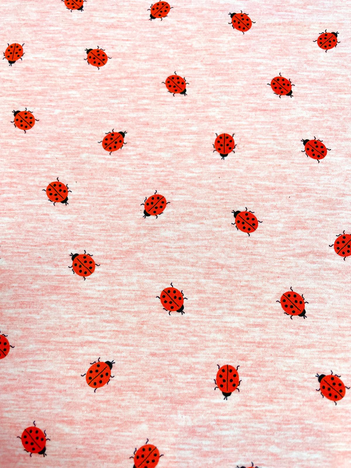 Jersey "Ladybug Field" rosa meliert mit Marienkäfern Jersey "Ladybug Field" rosa meliert mit Marienkäfern